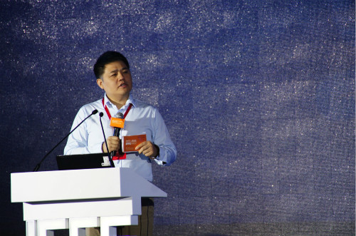 2016第二屆家庭教育國際論壇嘉賓演講.jpg