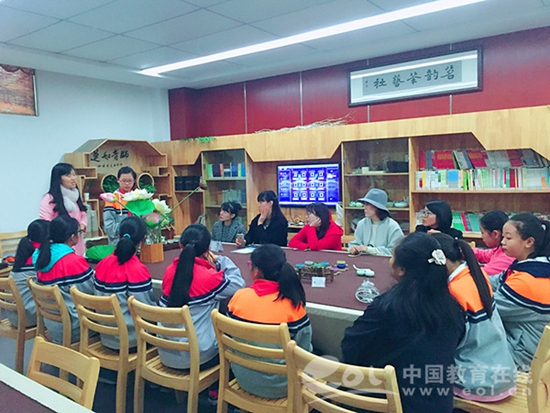 社區(qū)教育開放日33.jpg