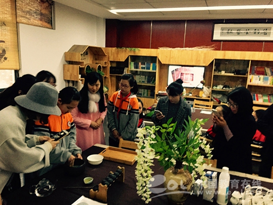 社區(qū)教育開放日11.jpg
