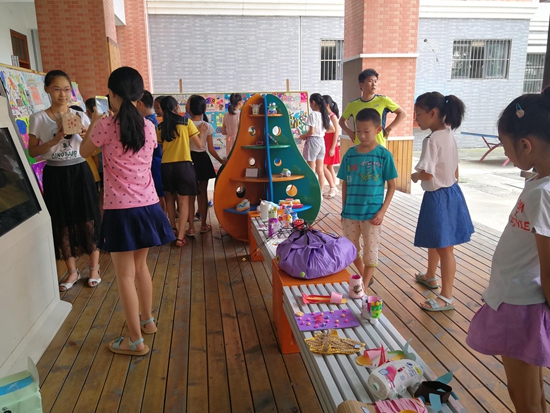 我們一起來布展.jpg