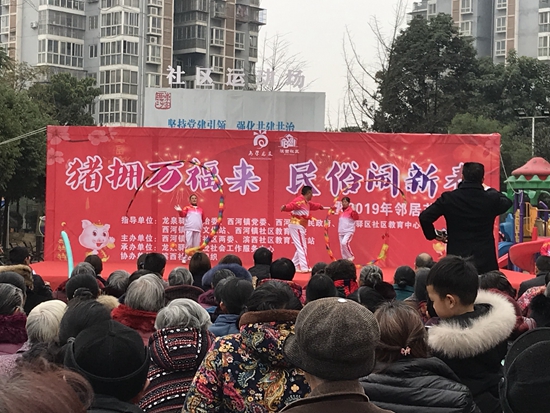學(xué)習(xí)型團隊自編、自導(dǎo)、自演的舞蹈.jpg