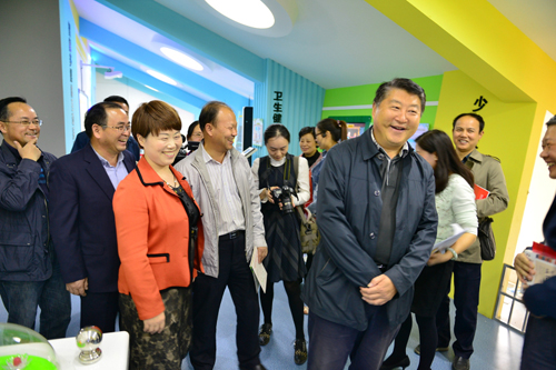 省教育廳副廳長解平調(diào)研廬陽區(qū)社區(qū)教育工作4.jpg