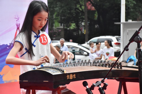 古箏表演.jpg