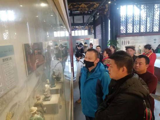 參觀客家會(huì)館.jpg