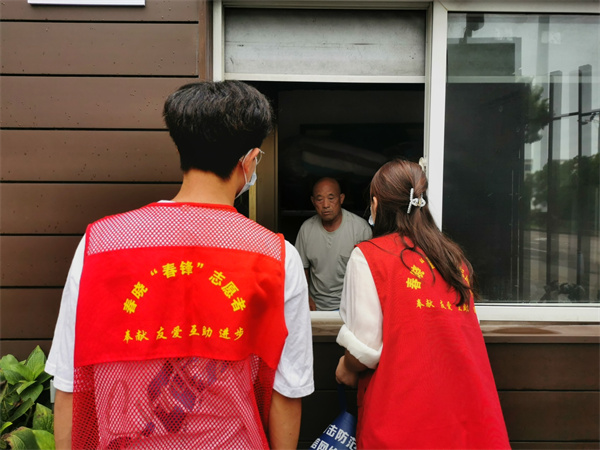 北侖區(qū)春曉街道春曉湖社區(qū)：多方合力，筑牢轄區(qū)疫情安全網(wǎng).jpg