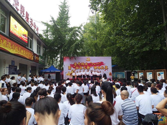 青少年兒童齊演唱.jpg