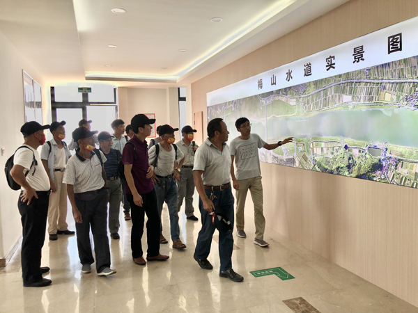 北侖區(qū)春曉街道昆亭村：與新中國同齡人感受百年港口的巨變.jpg