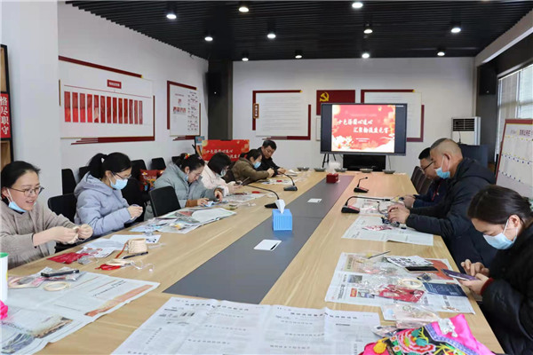 十字繡鑰匙扣培訓(xùn)_副本.jpg