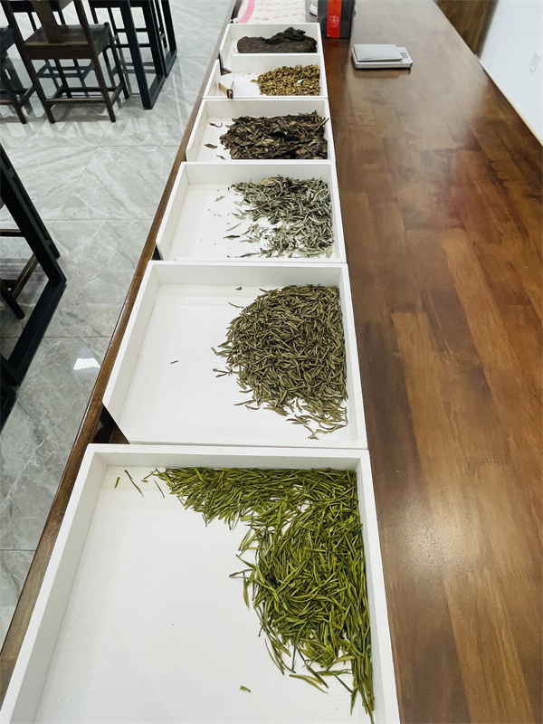 戚家山成校完成金藍領項目（企業(yè)員工素養(yǎng)提升）之茶藝技能系列培訓-2.JPG