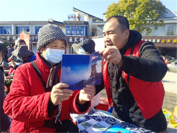 柴橋成校開(kāi)展反邪教宣傳活動(dòng).jpg