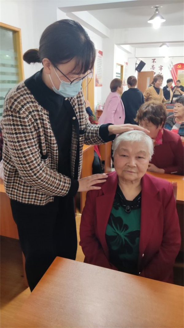 關愛老人  從頭做起3.jpg