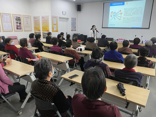 口腔健康講座.jpg