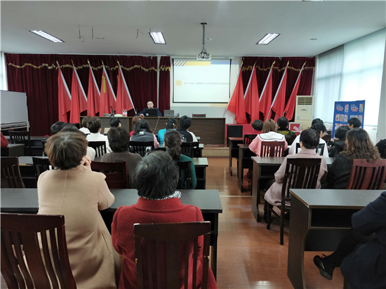“遵法守法?6Ρ攜手筑夢(mèng)”法律專題知識(shí)講座走進(jìn)北侖區(qū)春曉街道昆亭村文化禮堂.jpg