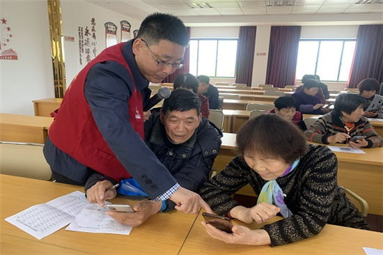 大竄社區(qū)教育進(jìn)先鋒村文化禮堂 (3).jpg